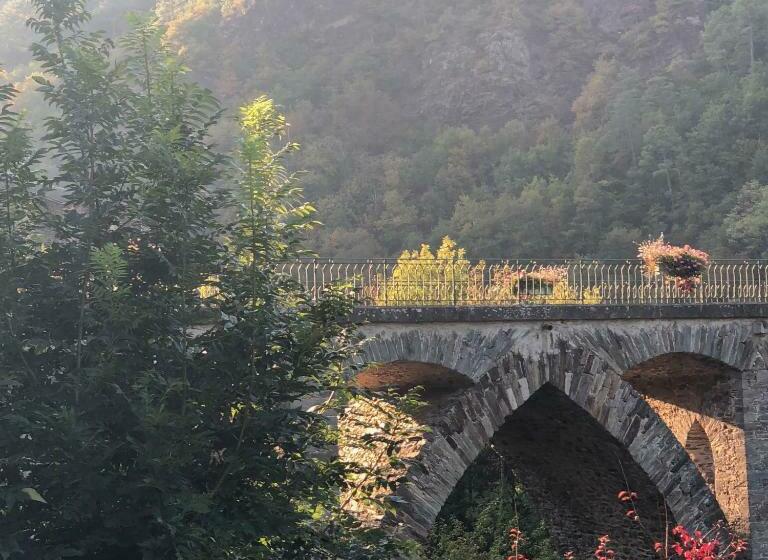 Пансион La Maison Sur La Rivière