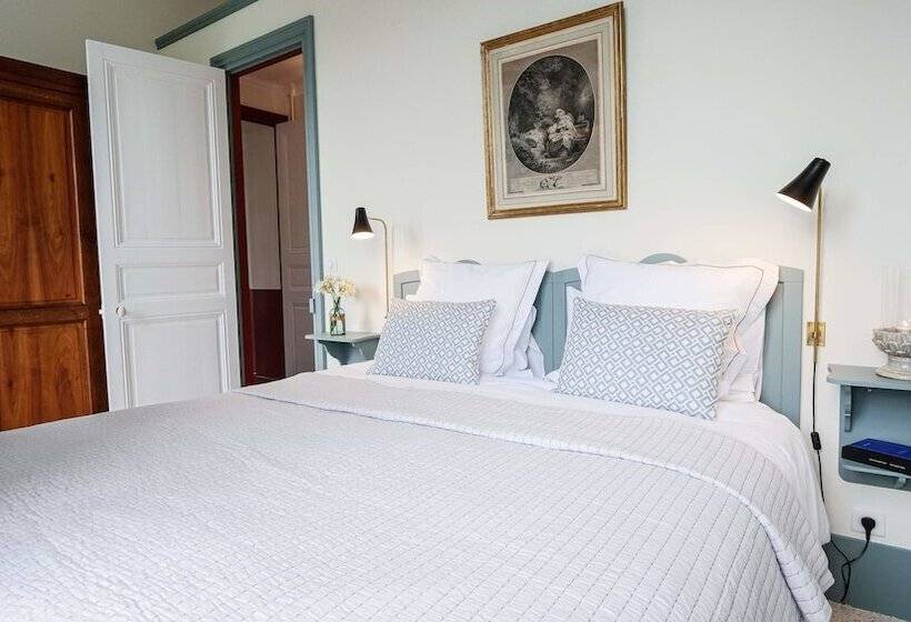 بنسيون La Régie De Courances