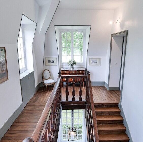 بنسيون La Régie De Courances