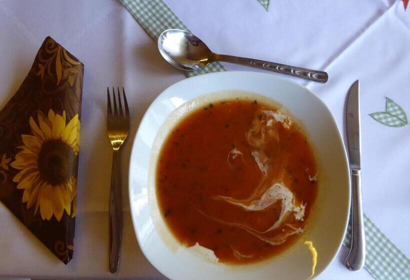 ペンション Landgasthof Schneller