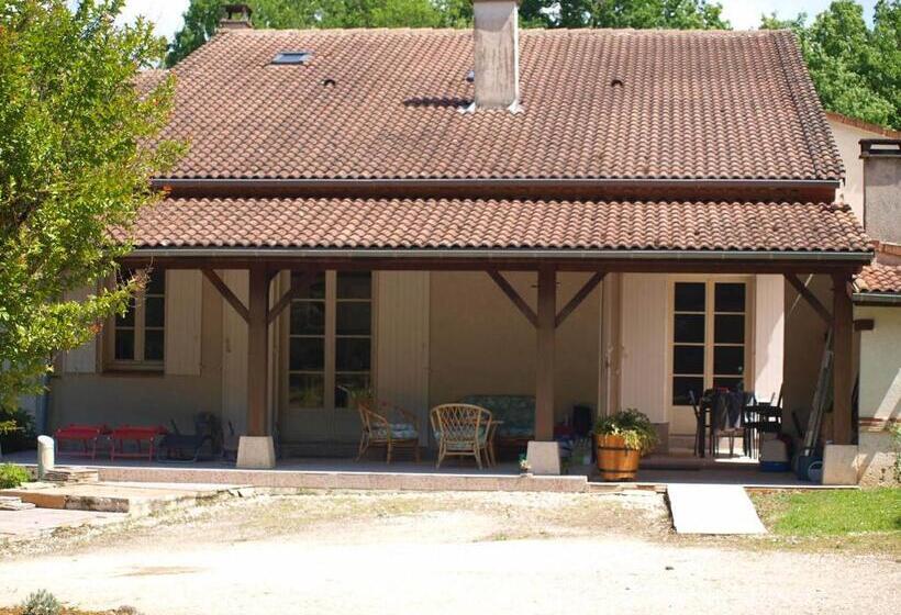 بنسيون Le Cheminard