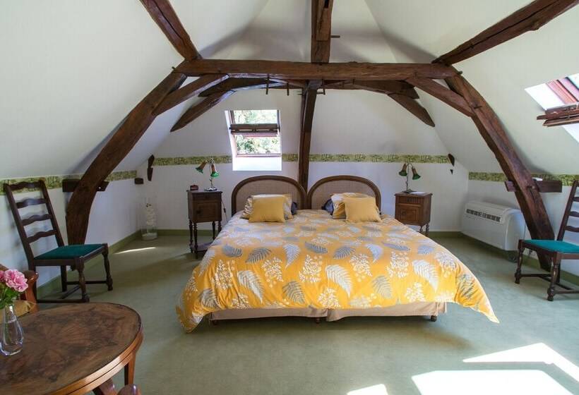 بنسيون Le Moulin De La Follaine