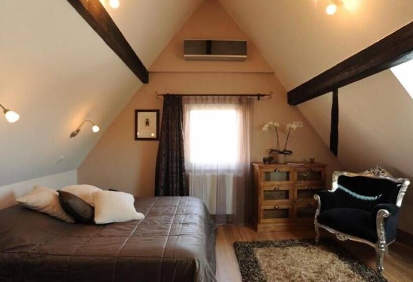 بنسيون Le Petit Schelishans