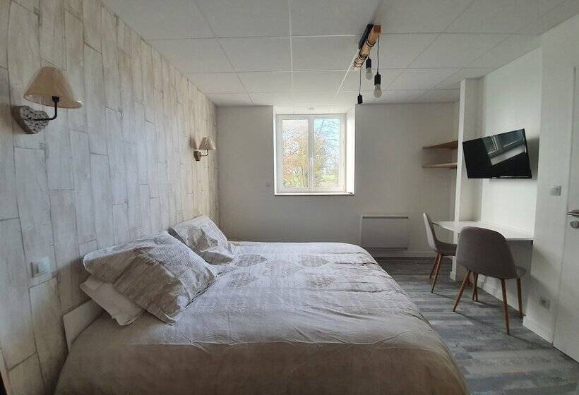 פנסיון Le Pont Sée