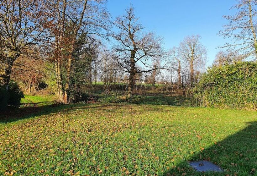 פנסיון Le Pont Sée