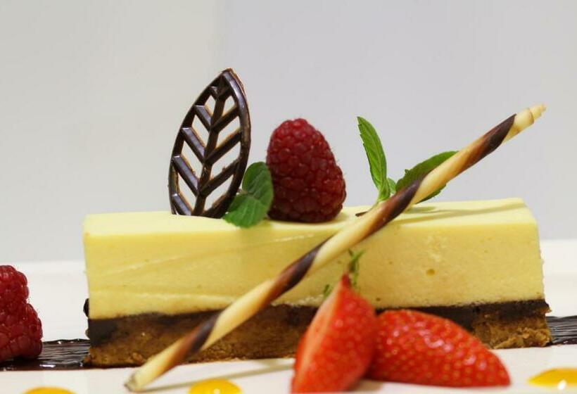 بنسيون Le Vic De De Lomagne