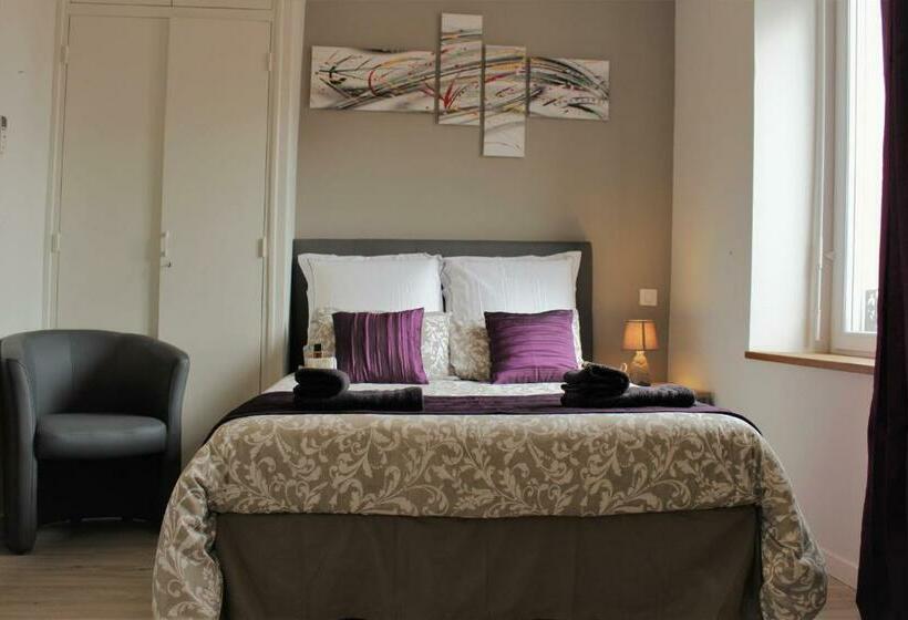 بنسيون Le Vic De De Lomagne