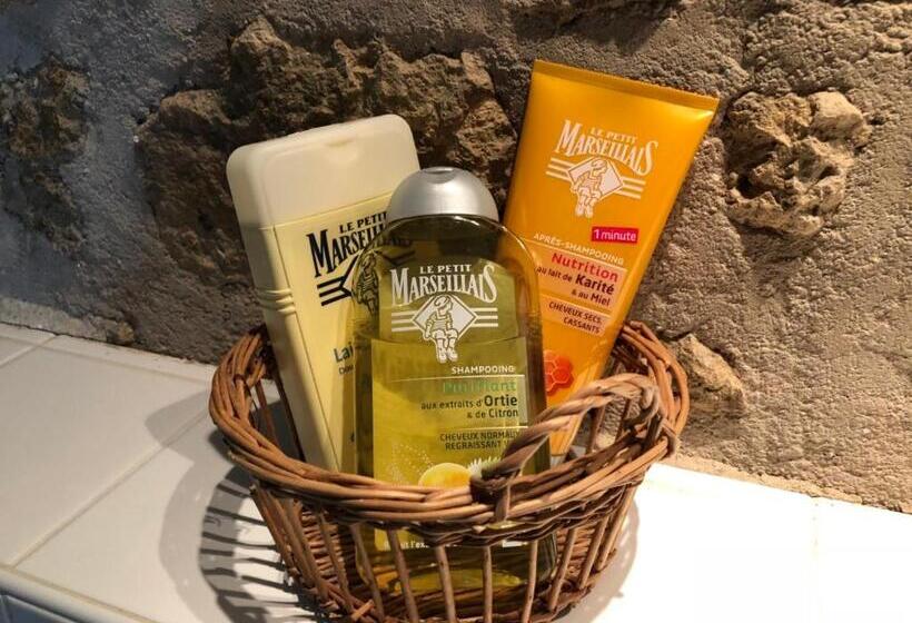 Пансион Les Trois Chenes