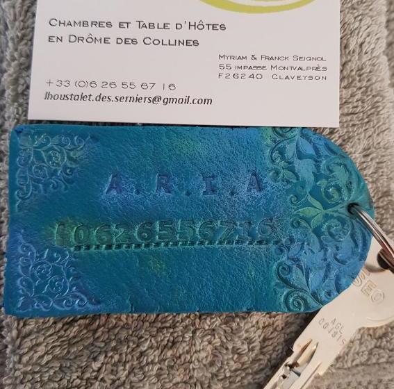 بنسيون L'houstalet Des Serniers