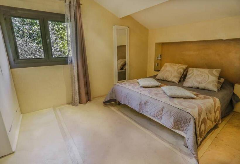 Пансион Maison D'hotes Couvent D'alando