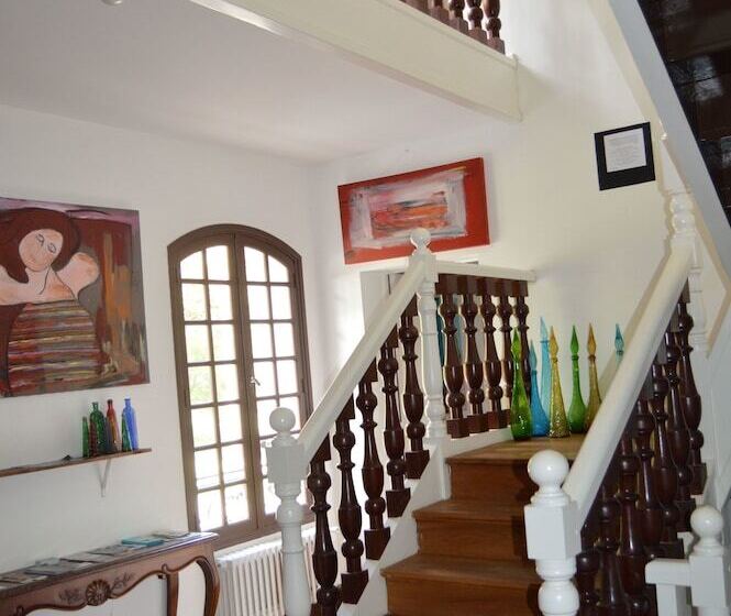بنسيون Maison D'hôtes L'escalère