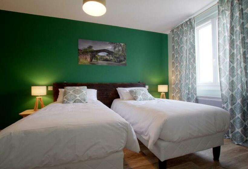 פנסיון Maison Iputxainia