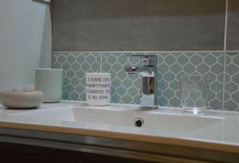 פנסיון Maison Iputxainia