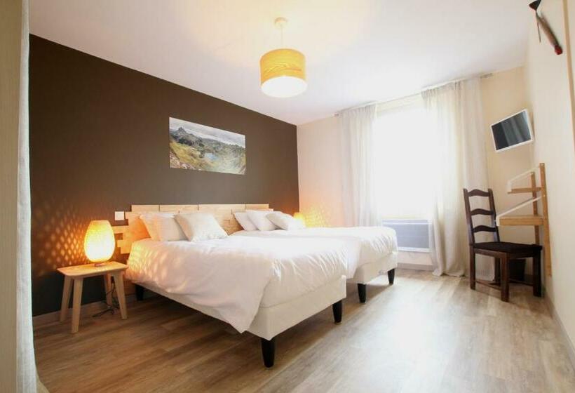 פנסיון Maison Iputxainia