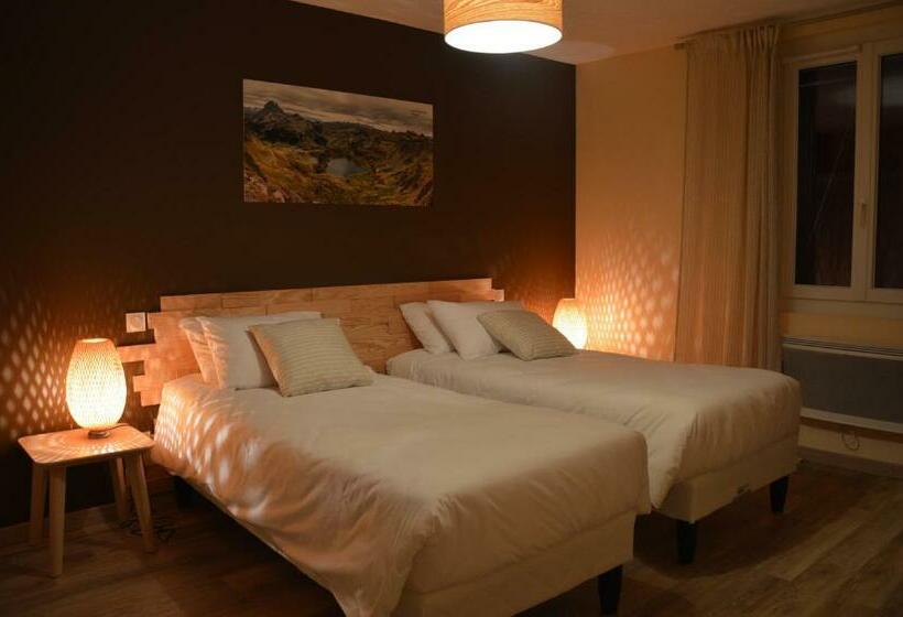 פנסיון Maison Iputxainia