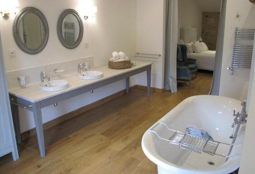 Пансион Maison Saintpé