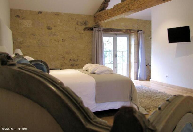 Пансион Maison Saintpé