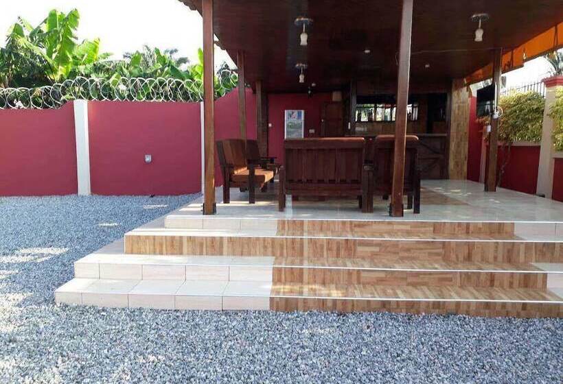 پانسیون New Page Guest House