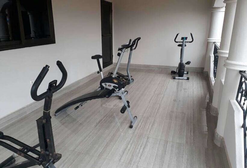 پانسیون New Page Guest House