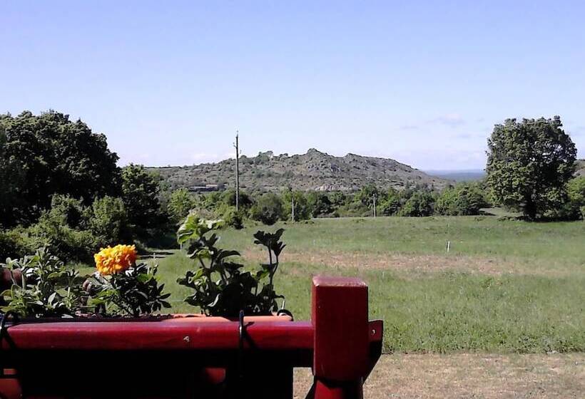 بنسيون Roulotte Quinta