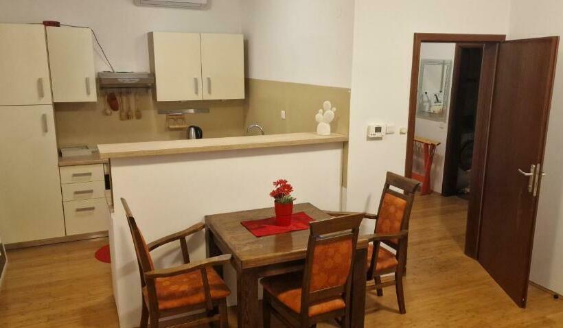 بنسيون Smještaj Slavonija