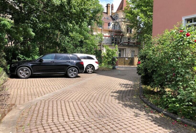 ペンション Stadtvilla Bei Peters Leipzig