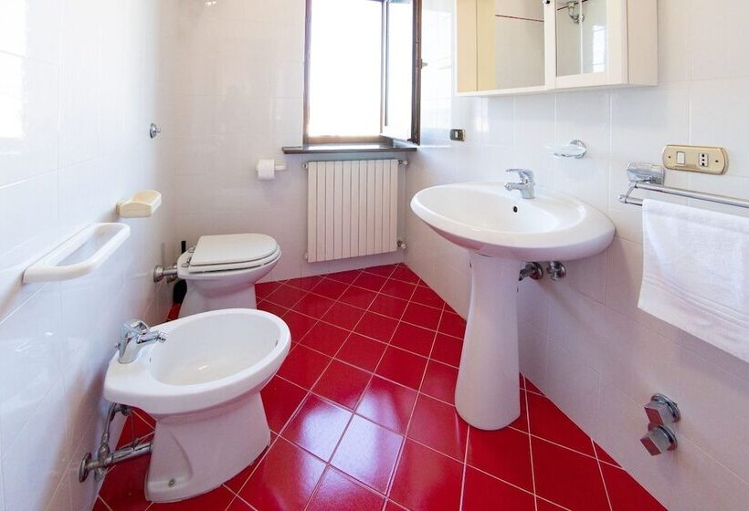 بنسيون Tramonti Guesthouse&affittacamere