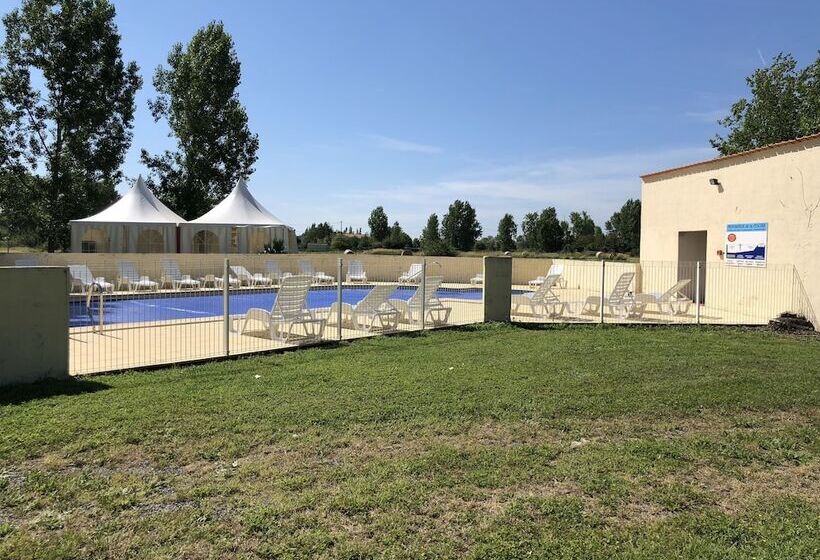 منتجع Les Gites De Montmartre