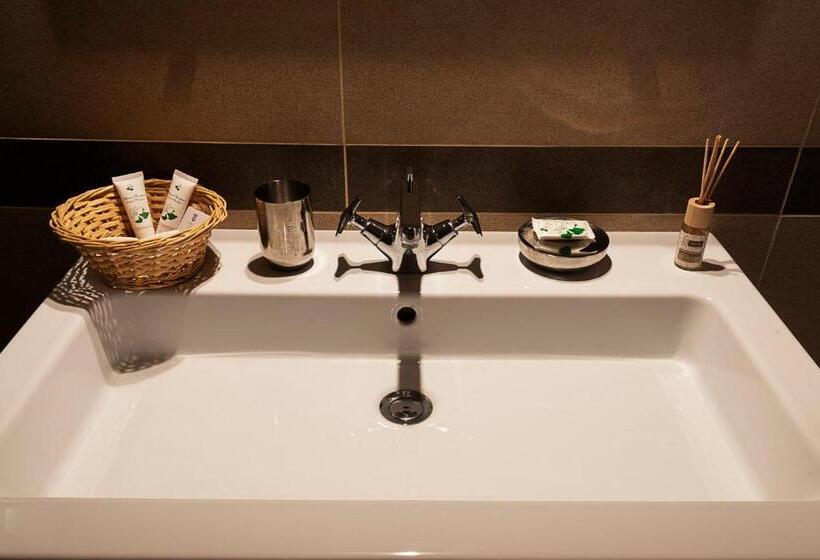 Tenuta San Savino Delle Rocchette