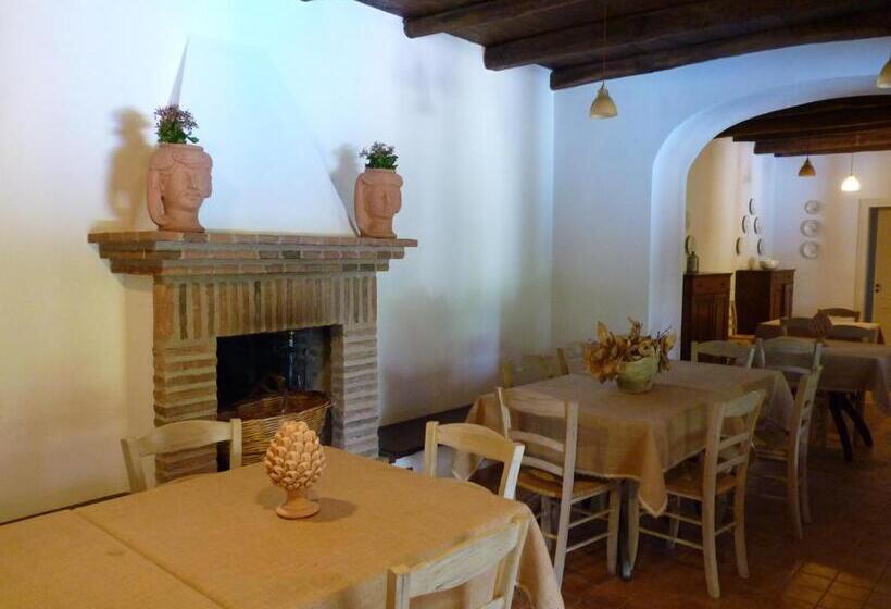 Valle Maira, Agriturismo Nel Parco Dei Nebrodi