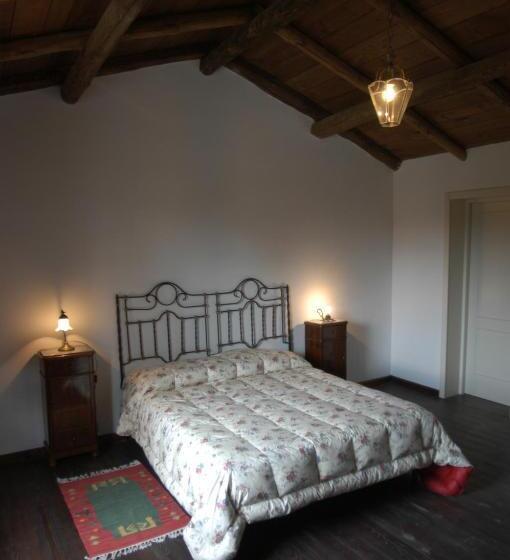 Valle Maira, Agriturismo Nel Parco Dei Nebrodi