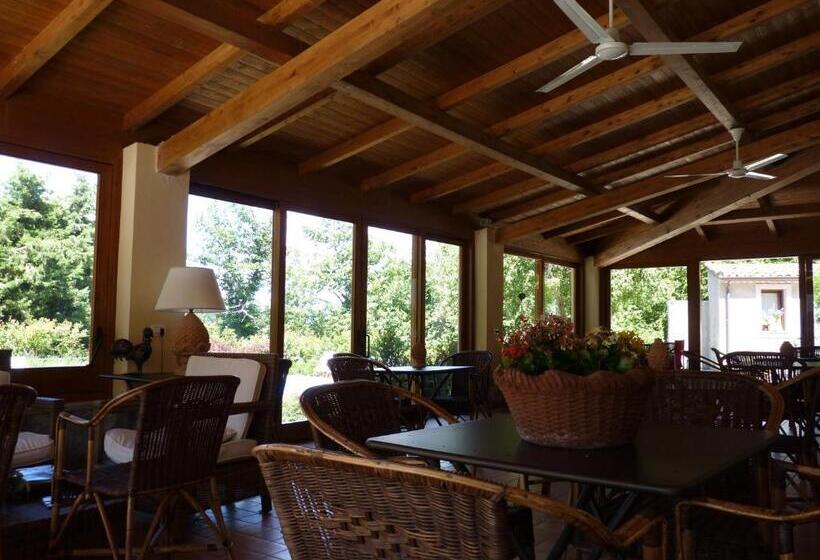 Valle Maira, Agriturismo Nel Parco Dei Nebrodi