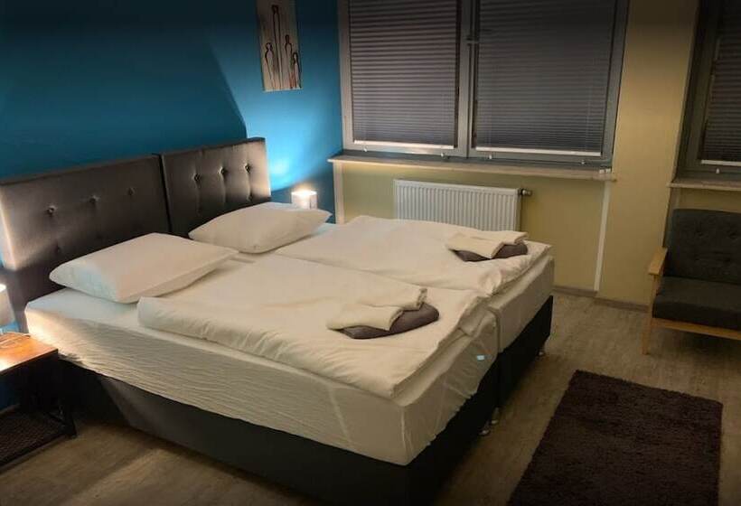 White Pearl Hostel 1