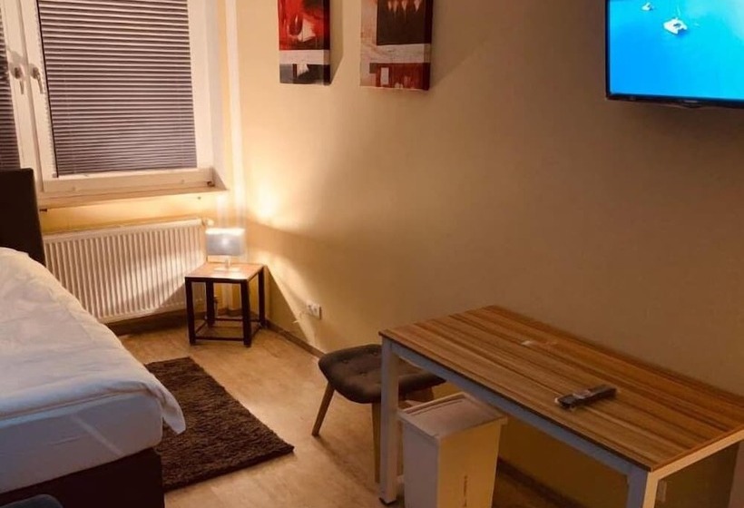 White Pearl Hostel 1