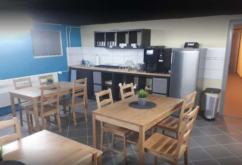 White Pearl Hostel 1