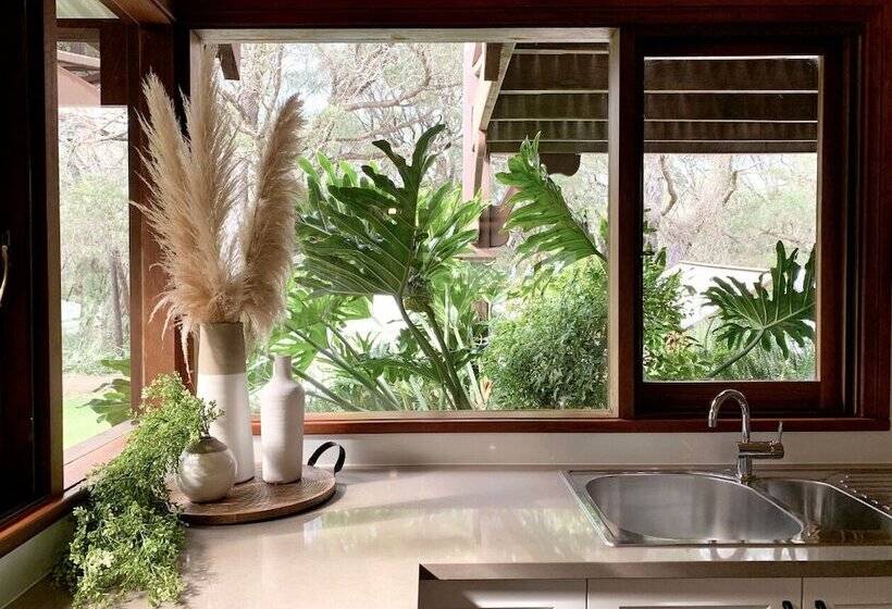 William Bay Cottages