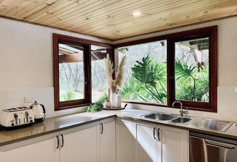 William Bay Cottages