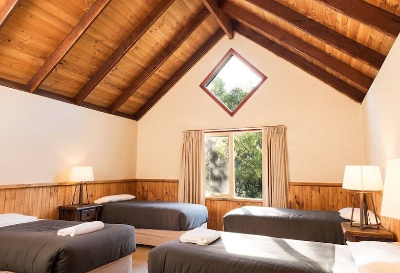 William Bay Cottages