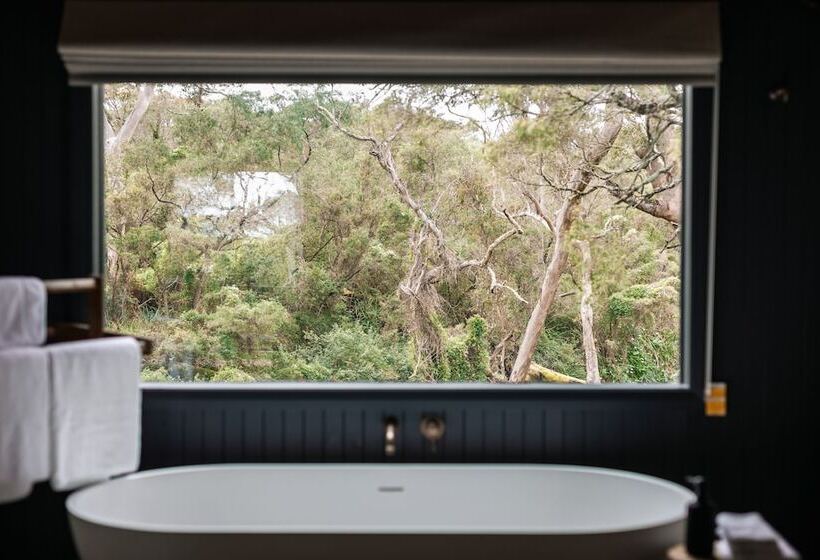 William Bay Cottages