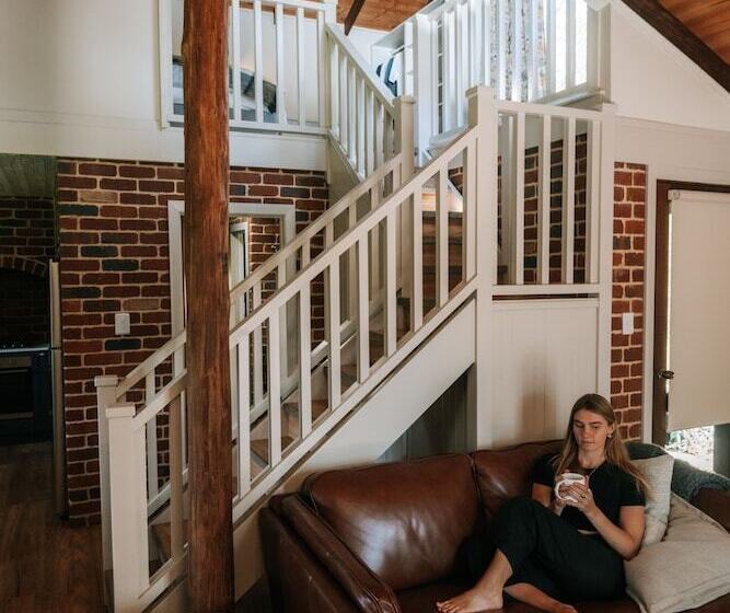 William Bay Cottages