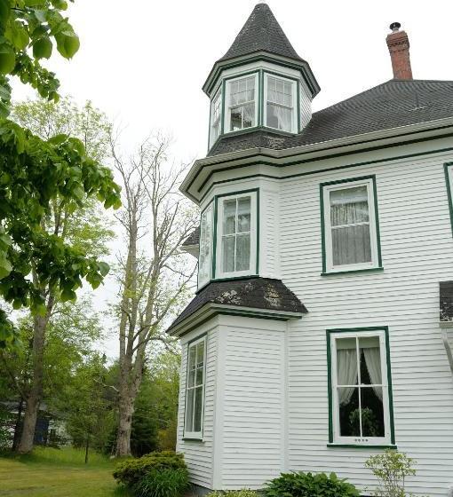 Yesteryears Bed & Breakfast