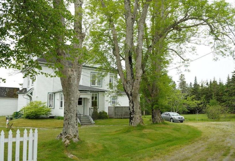 Yesteryears Bed & Breakfast