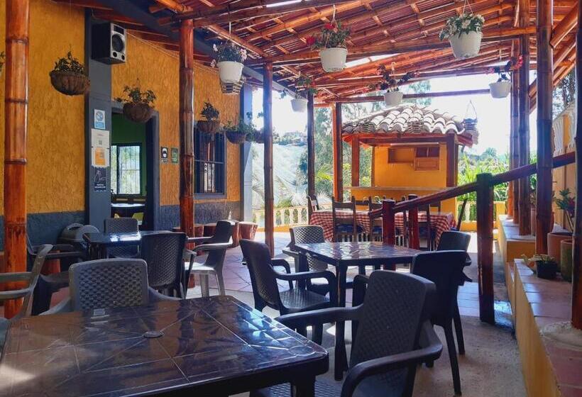 הוסטל Vista Hermosa Eco Hostal