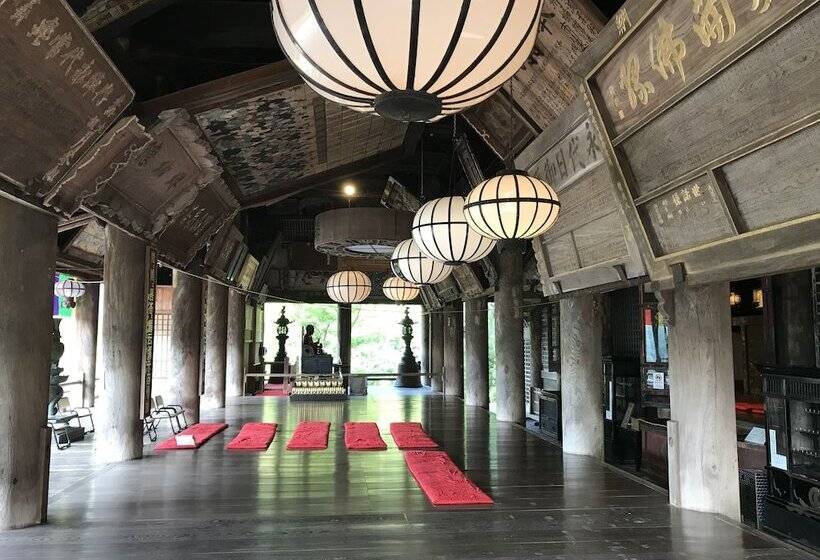 Asuka Guest House   Hostel