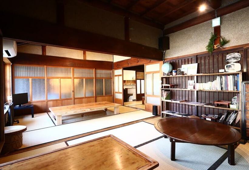 Asuka Guest House   Hostel