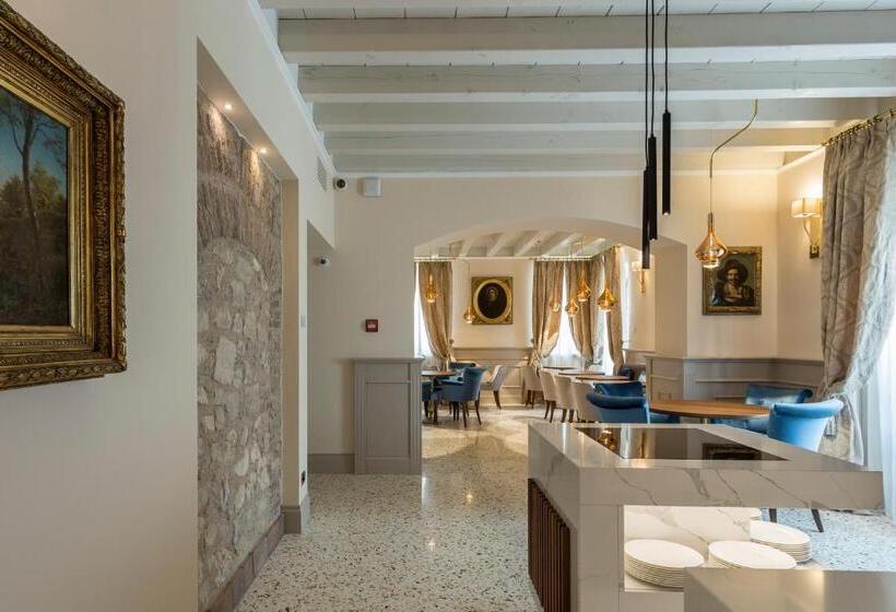 Bed and Breakfast Boutique Hotel Villa Zoppi   Adults Only