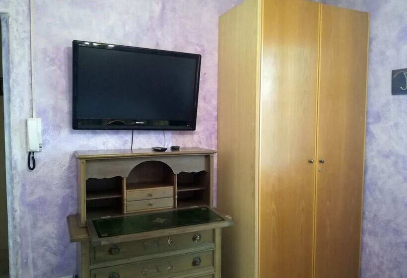 ベッドアンドブレックファースト Ca' Le Rose