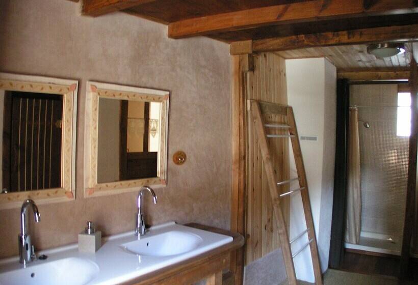 مبيت وإفطار Chambres D'hotes Ecogite Du Mas De Trape