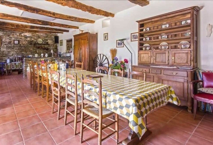 مبيت وإفطار Chambres D'hotes La Ferme De Bizoin