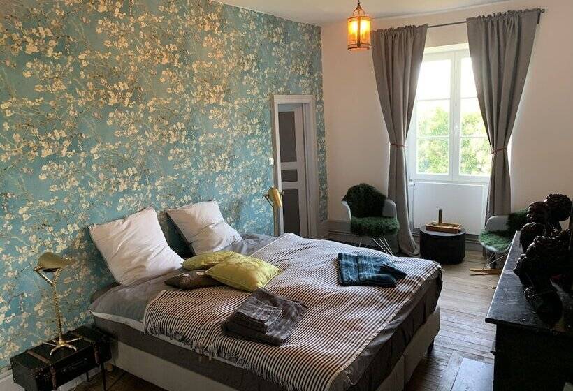 مبيت وإفطار Château Du Saint Etienne